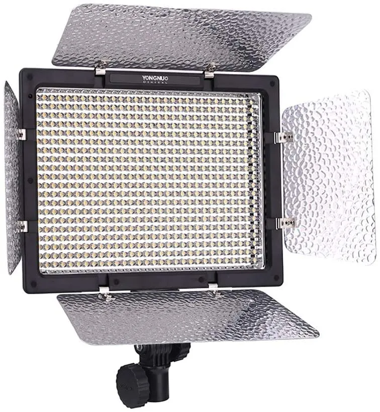 YONGNUO YN600L 600 LED 5500K Color Temperature Adjustable LED Video Light